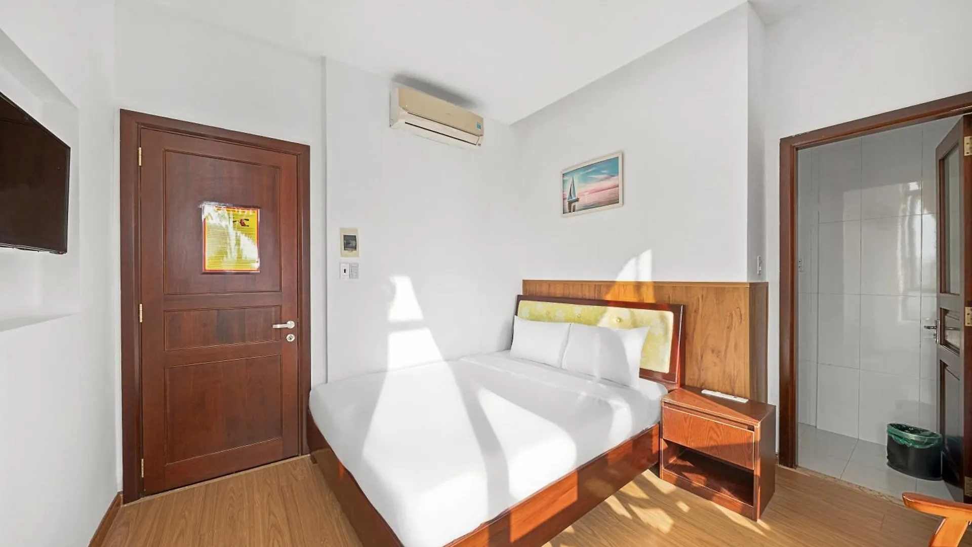 Kis Hotel & Apartment Da Nang