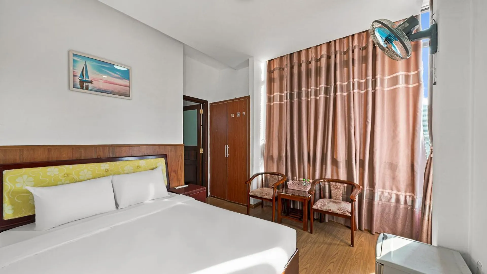 Kis Hotel & Apartment Da Nang