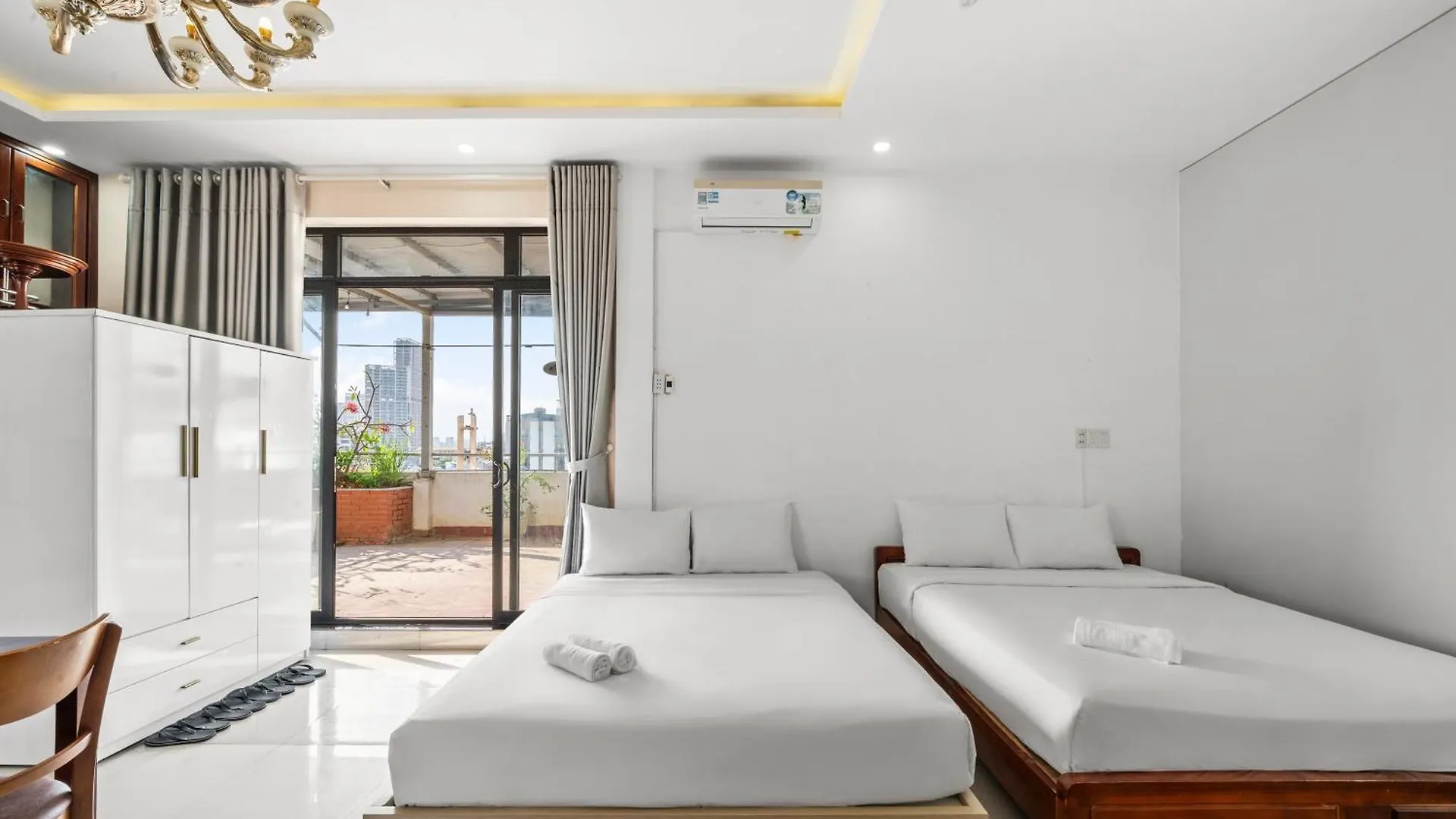 Kis Hotel & Apartment Da Nang