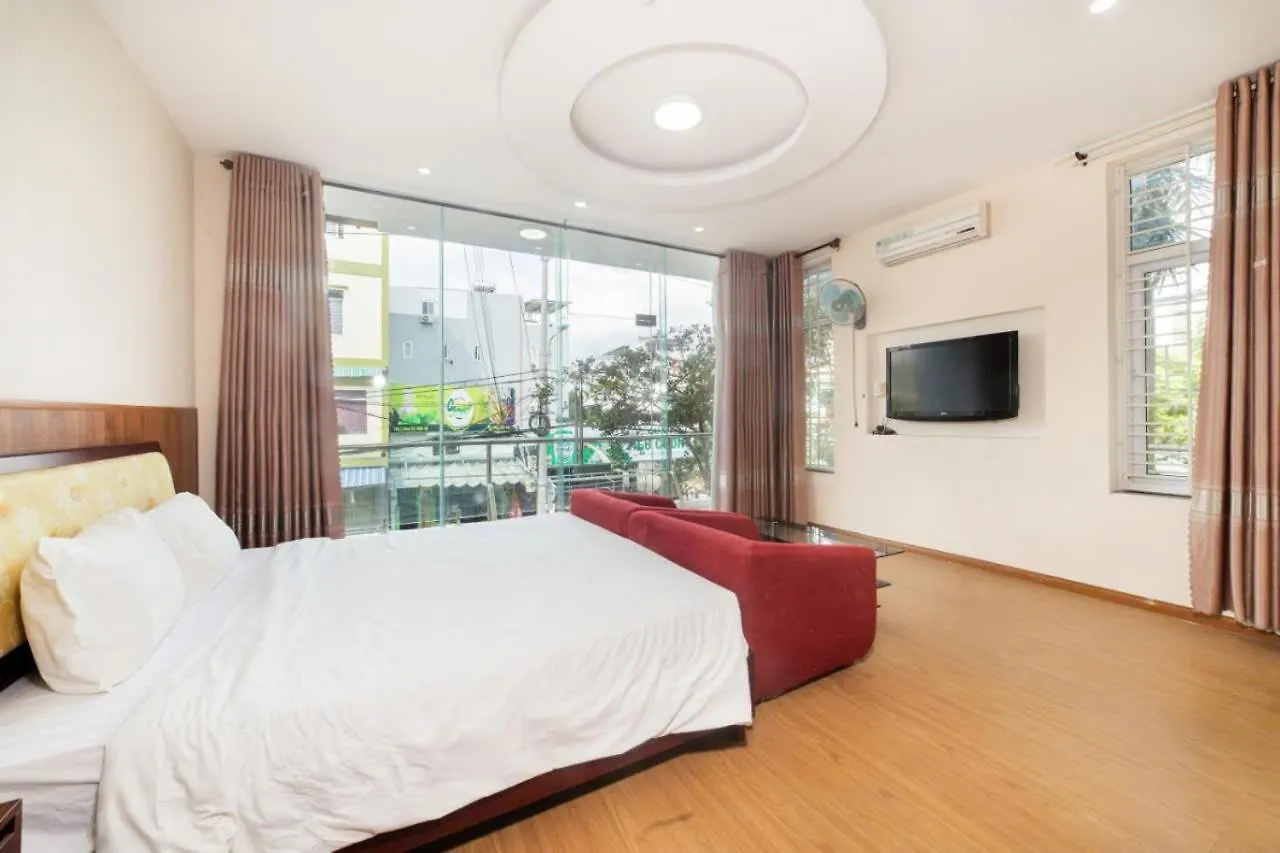 Kis Hotel & Apartment Da Nang 3*,